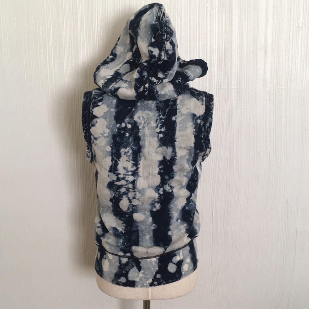 NEW True Religion Tie Dye hooded vest XS - Picture 6 of 11